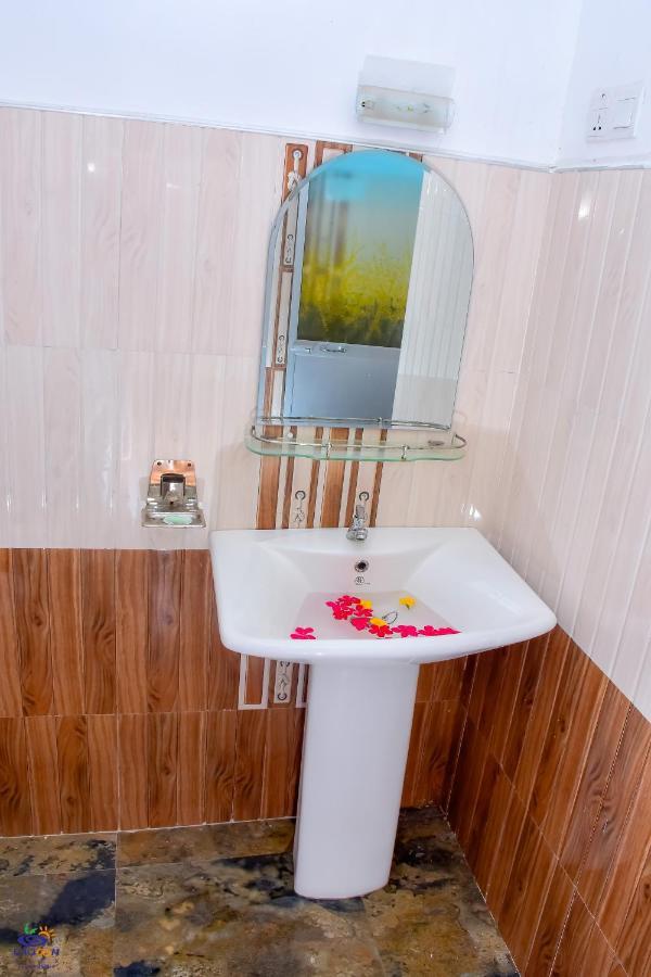 Oasis Lagoon Garden Тангале Екстериор снимка