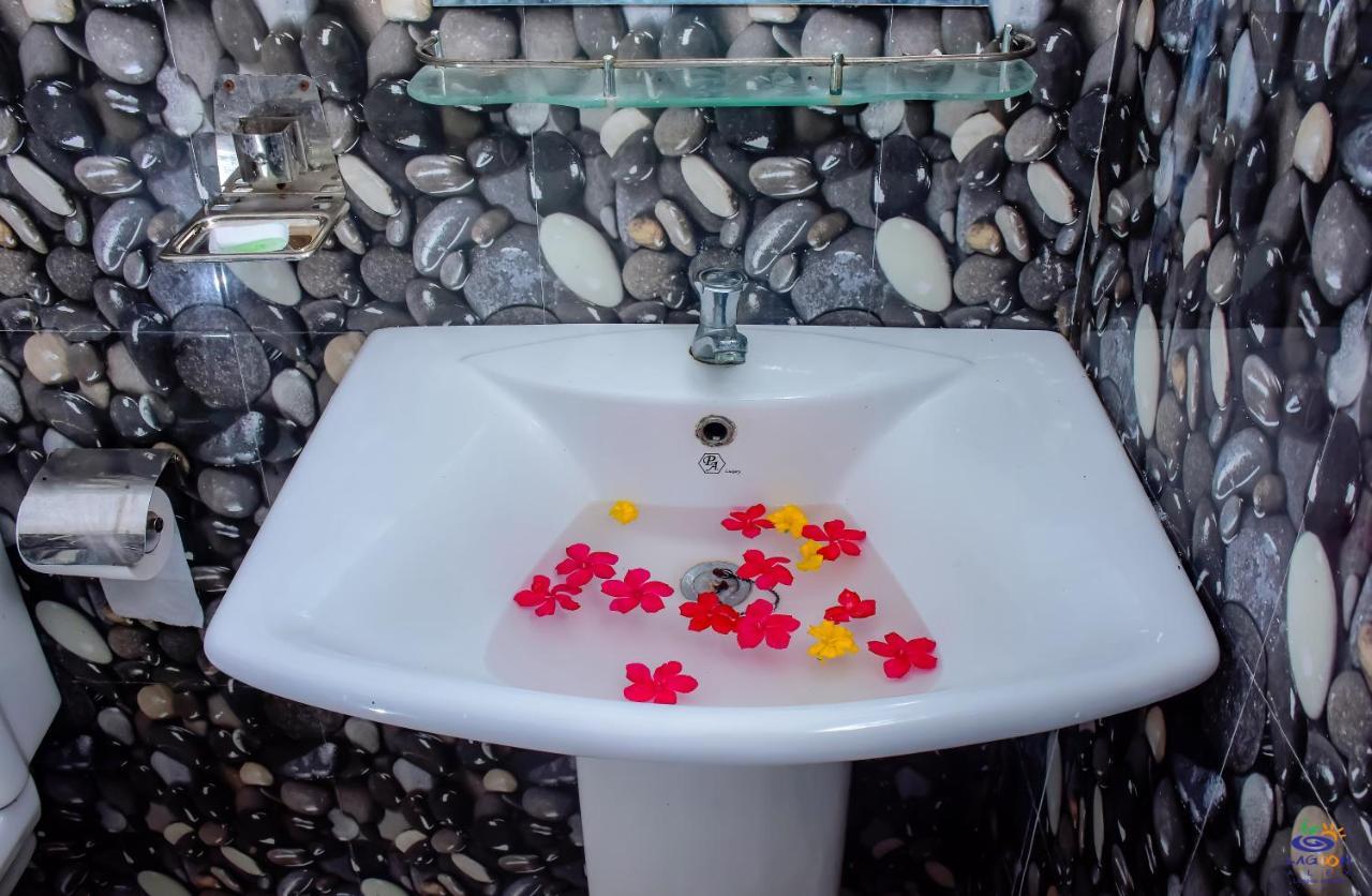 Oasis Lagoon Garden Тангале Екстериор снимка